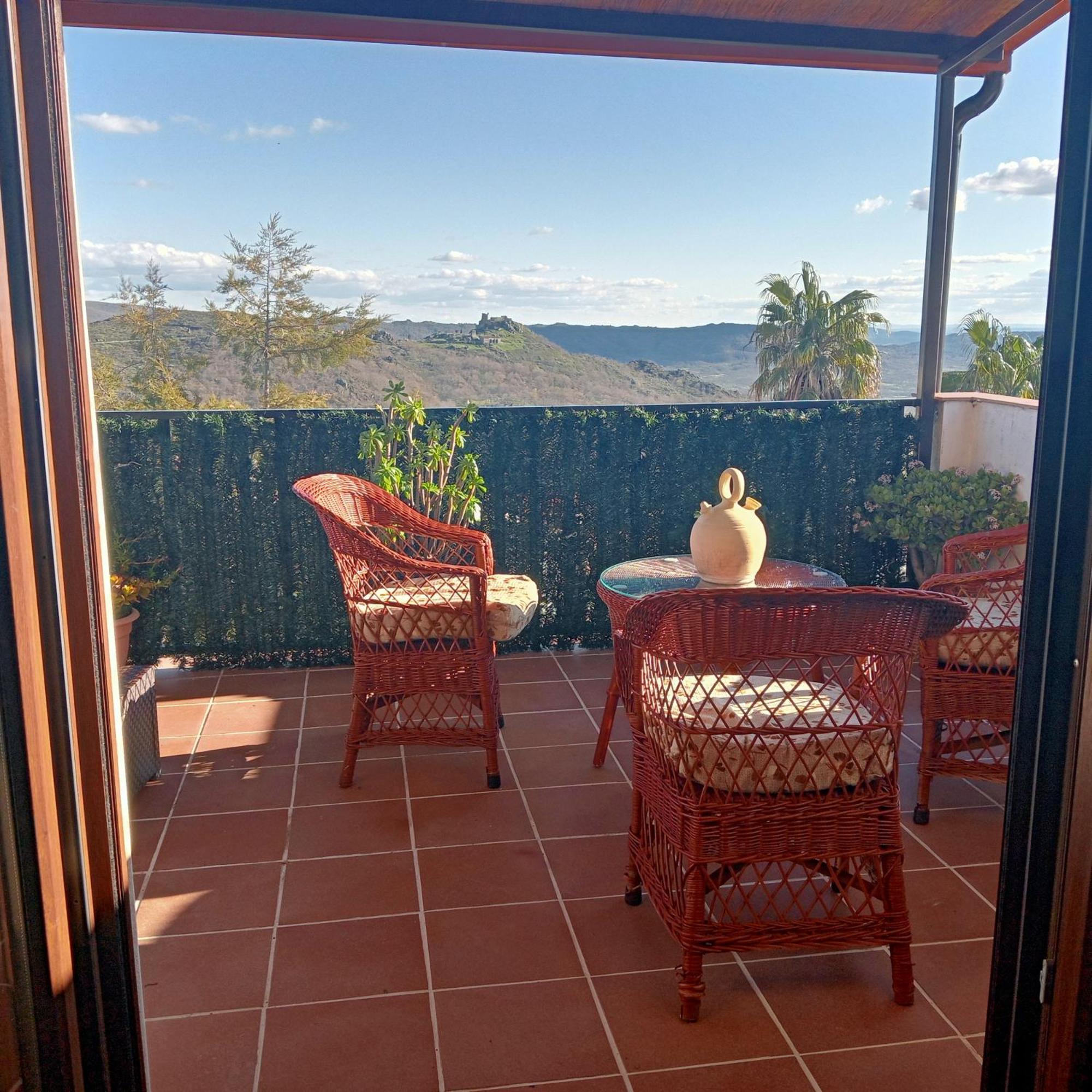 Restaurante & Hotel Rural El Mirador De Trevejo,Ideal Para Parejas Villamiel Dış mekan fotoğraf